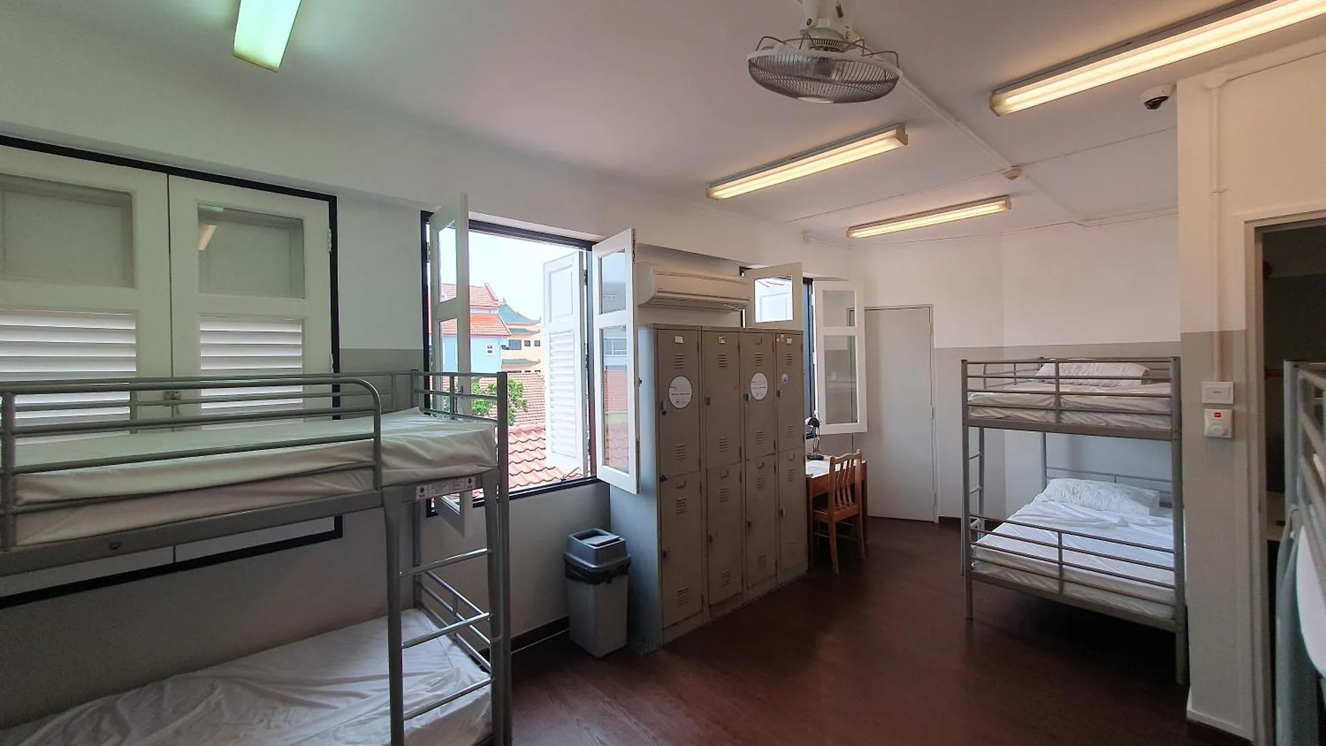 Betel Box Backpackers Hostel Singapore